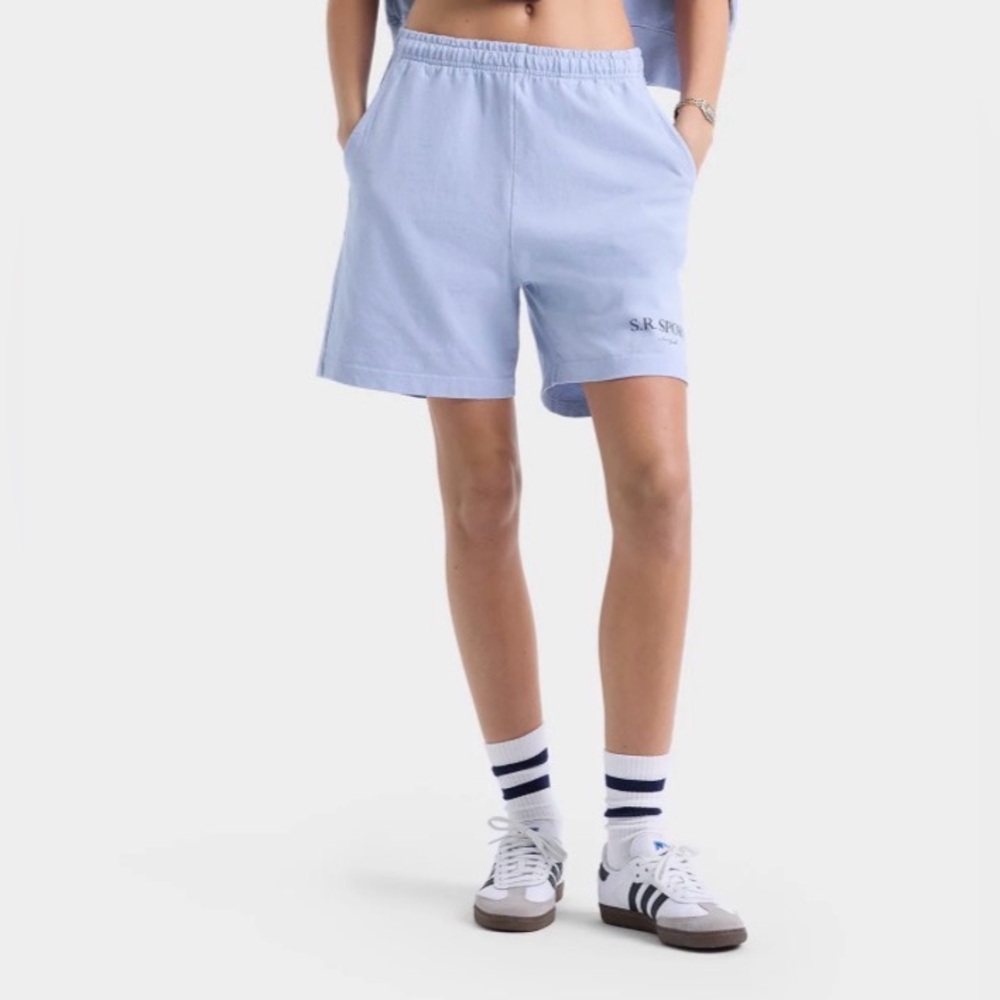 SPORTY & RICH Gym Short in Hydrangea Blue